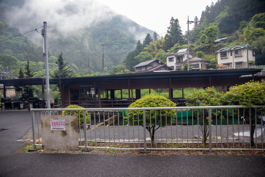 釣り堀CAFE二見外観