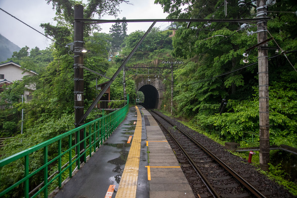 白丸駅ホーム