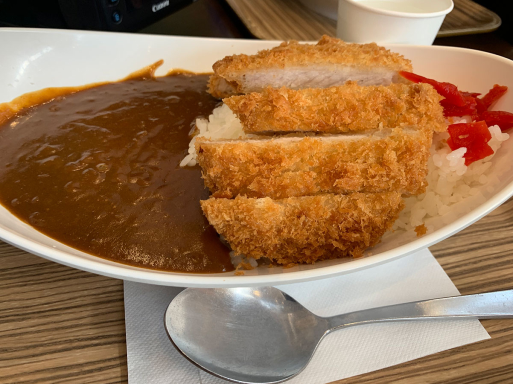 天王寺動物園内カツカレー