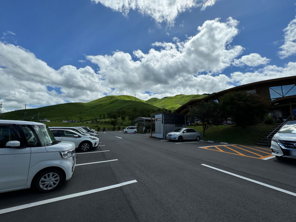 俵山交流館 萌の里駐車場