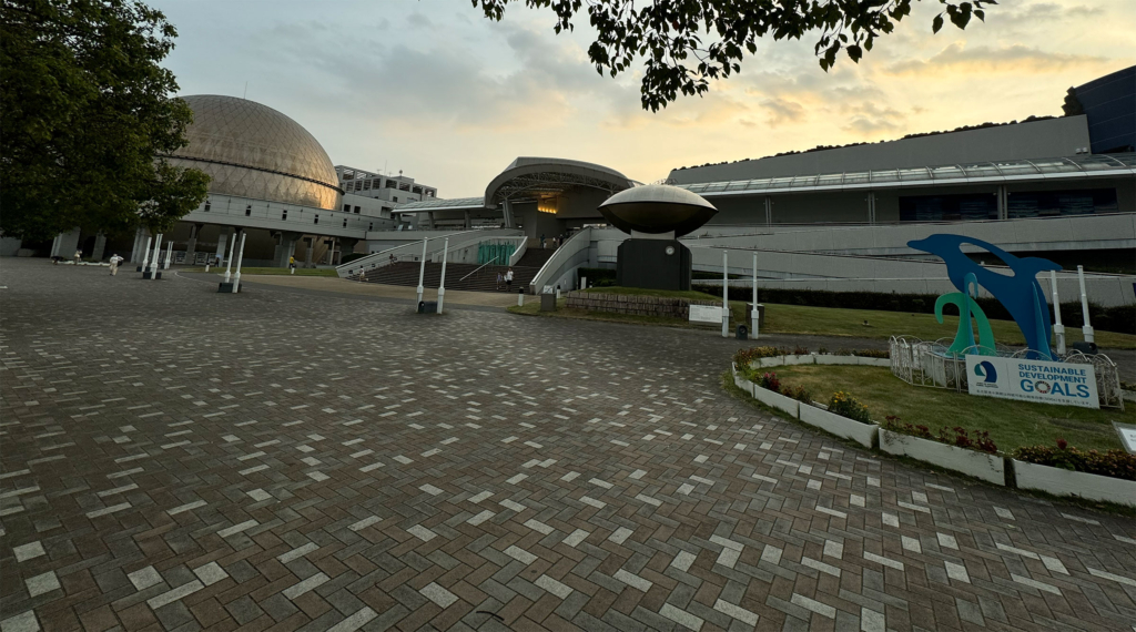 名古屋港水族館外観